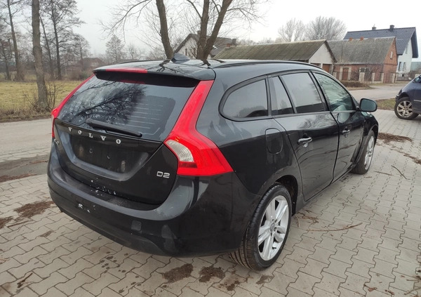 Volvo V60 cena 8950 przebieg: 232000, rok produkcji 2012 z Olszyna małe 37